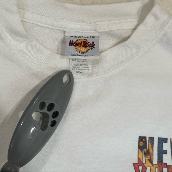 Vintage Hard Rock Cafe Statue of Liberty Graphic Tee🗽🚨FINAL DROP🚨🗽 - Picture 4 of 6